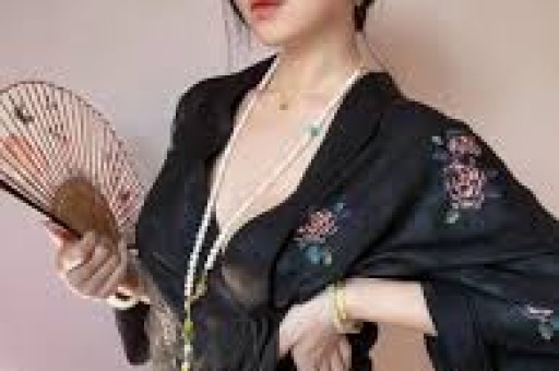 “老赖”标签？于谦被追债杨议旧话被翻网友：反差太刺眼