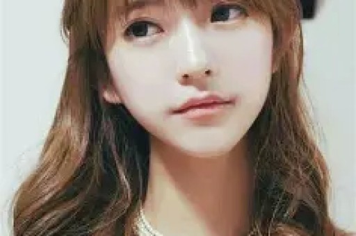斗鱼女主播忘关摄像头私密画面流出！虚假人设彻底翻车