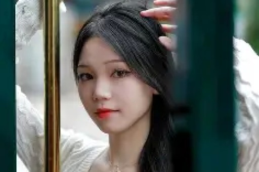 网红直播卖惨翻车虚假深情割韭菜这出戏演砸了！